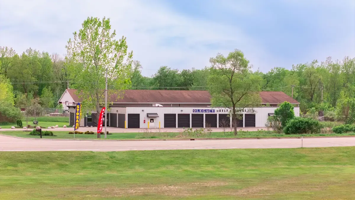 Airport & Grand River Self Storage